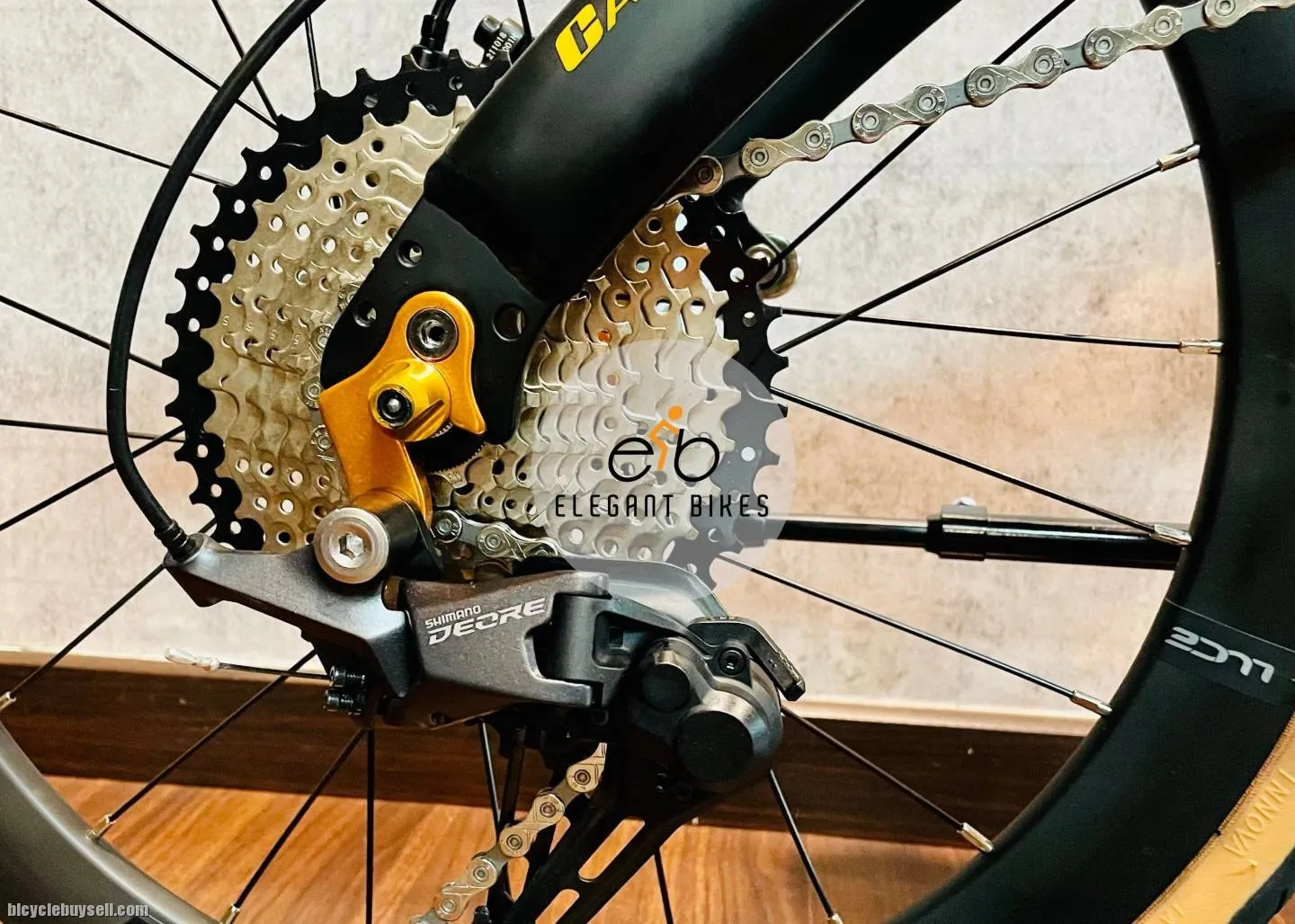 CAMP SNOKE 11SP SHIMANO DEORE 451 WHEELSET INTERNAL ROUTING CABLE