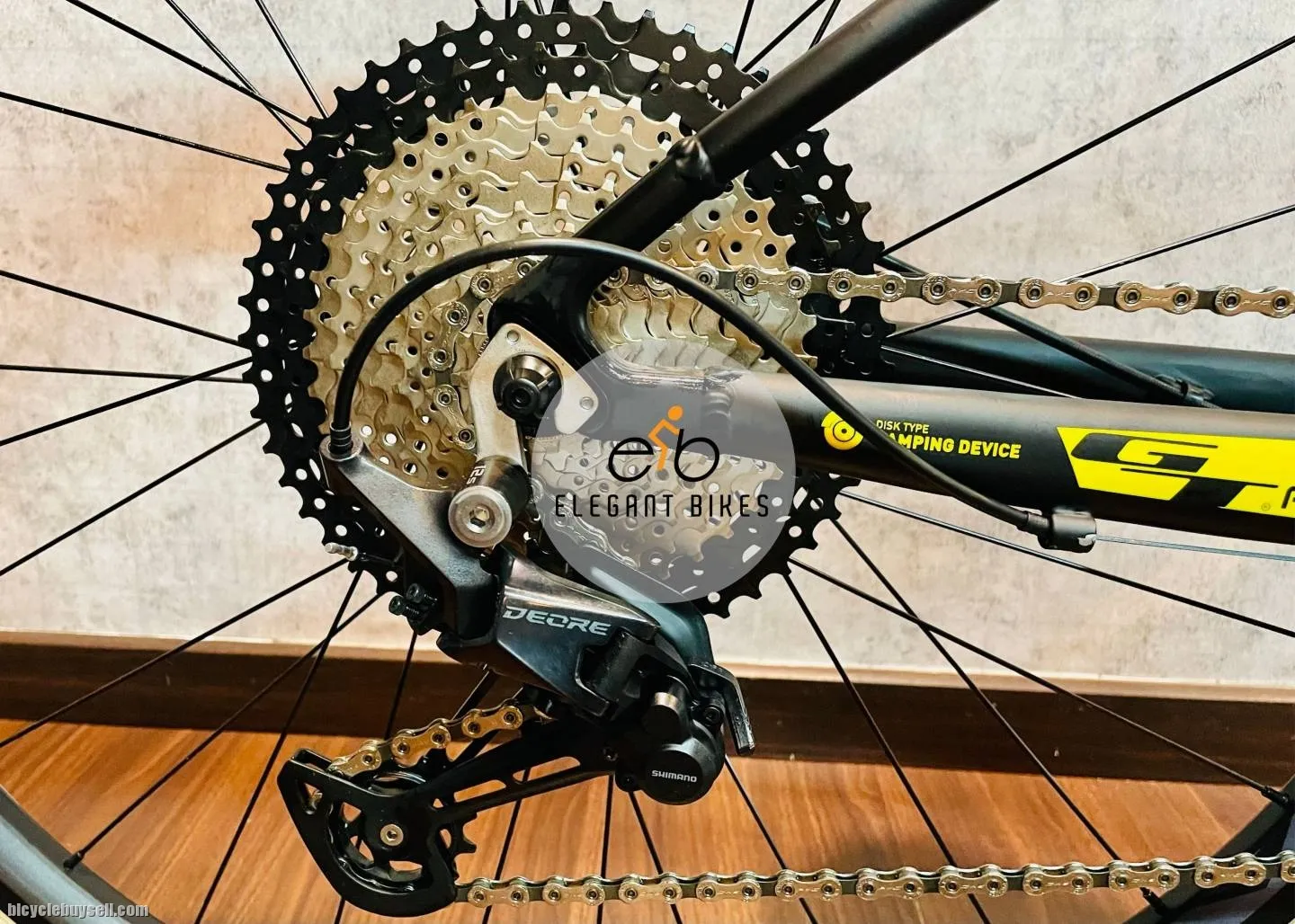 JAVA GT ADVANCE 12SP SHIMANO DEORE REMOTE LOCKUP FORK HOLLOW CRANK