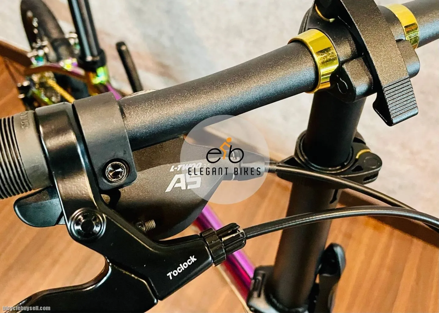 LIMITED EDITION MINT 16" 9SP FOLDING ALOY FRAME