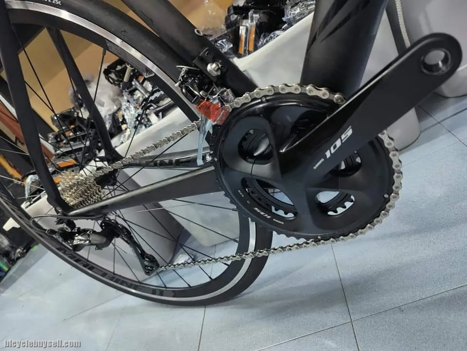 ORIGINAL FUJI CARBON COMPLETE BIKE