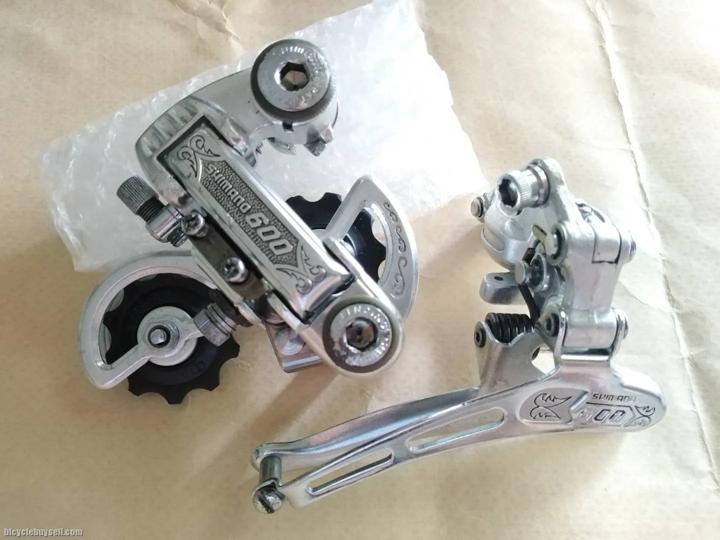 Shimano 600 Arabesque Rear &amp; Front Derailleur Vintage
