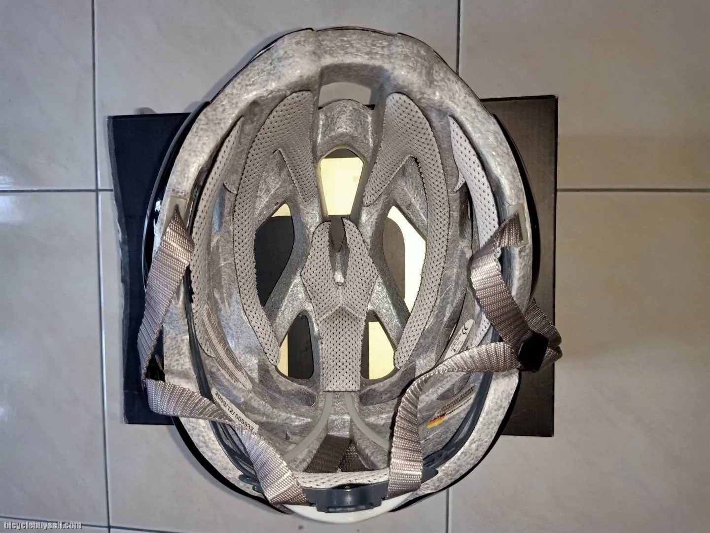 Cratoni Helmet