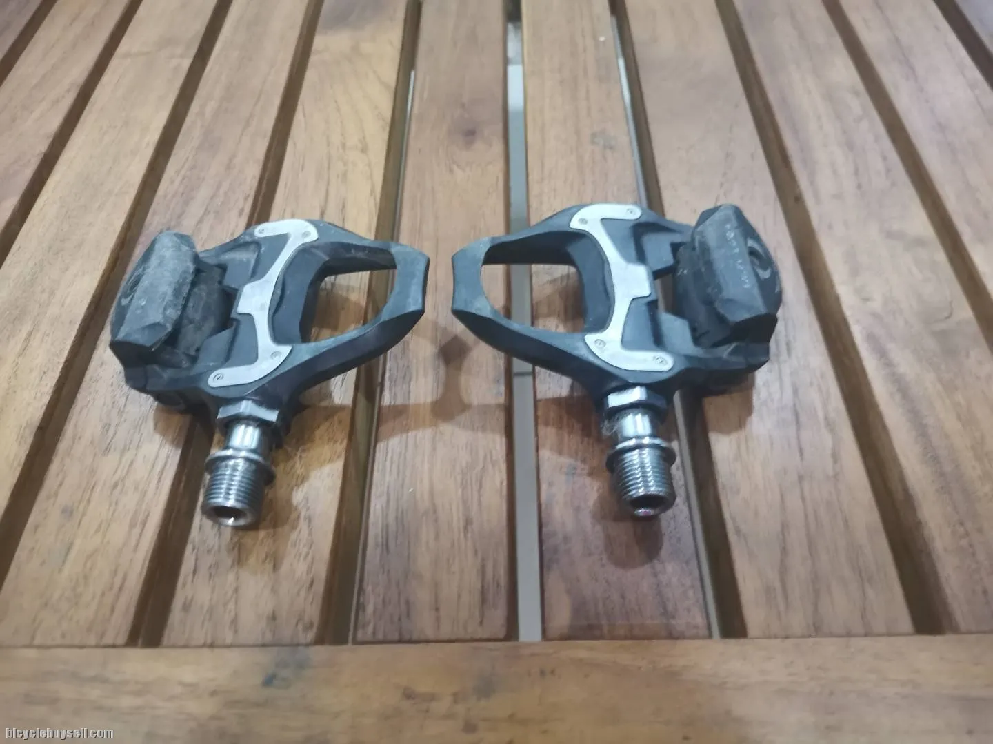 Ultegra R6800 Clipless Pedal