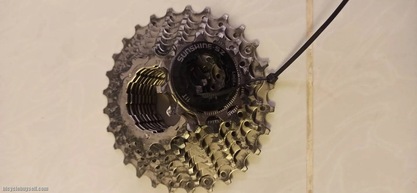Sunshine Cassette 11-28T - 11 Speeds for Road Bike