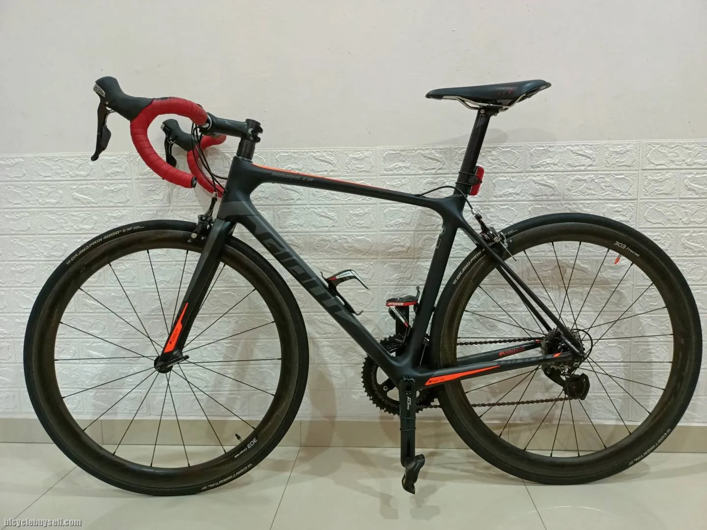 ZIPP 303 77/177 CARBON WHEELSET 11speed