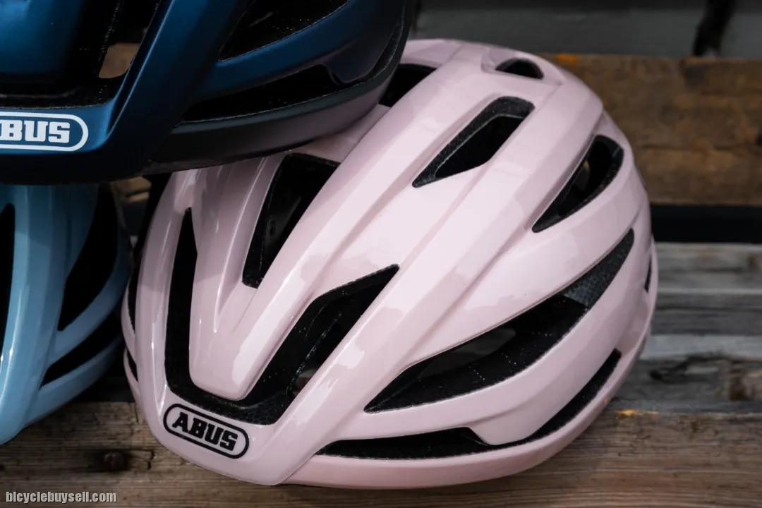 ABUS STORMCHASER LIGHTWEIGHT CYCLING HELMET 2022 DESIGN