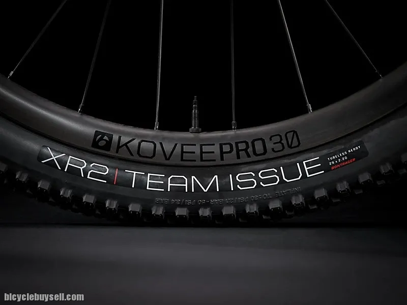 2022 TREK SUPERCALIBER PROJECT ONE 9.8 XT CARBON MTB !