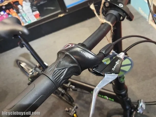 2022 Dahon Vybe D7 w/5 Year warranty(20inch 1x7speed)