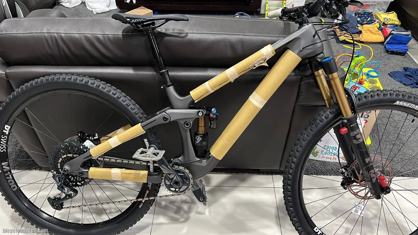 Transition Sentinel V2 2021 XO1 carbon M