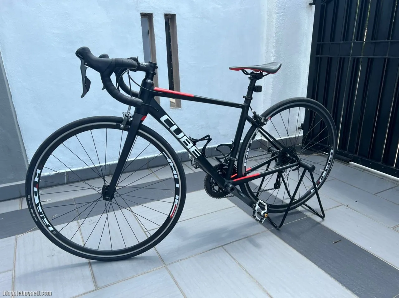 CUBE Attain Road Bike Size 50