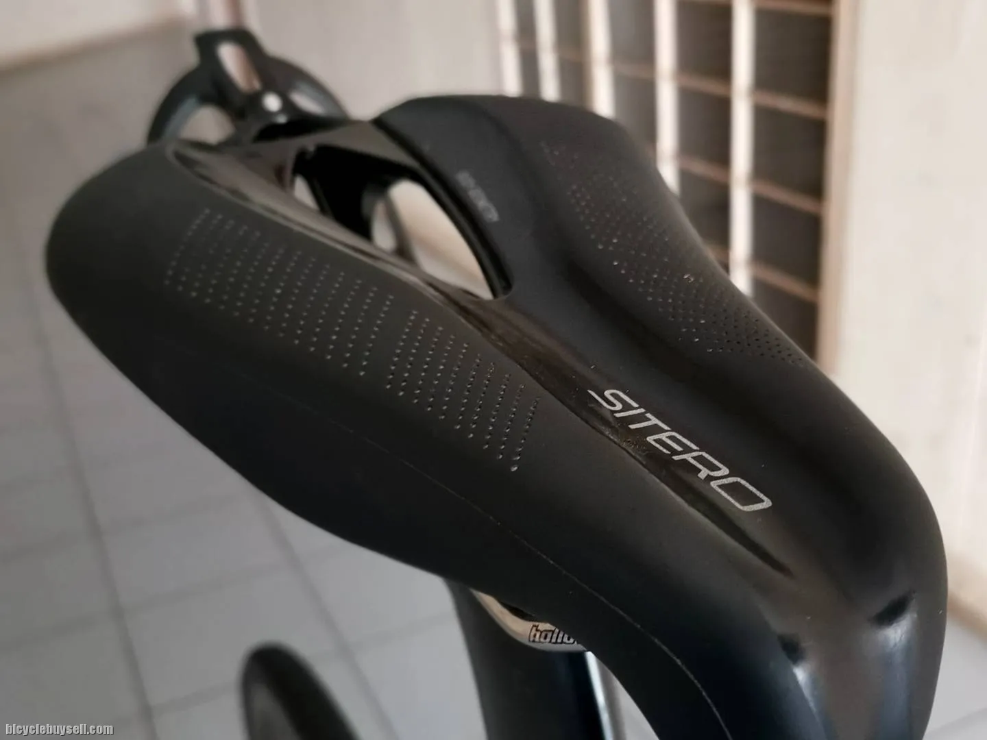 (Sold) Specialized Shiv
