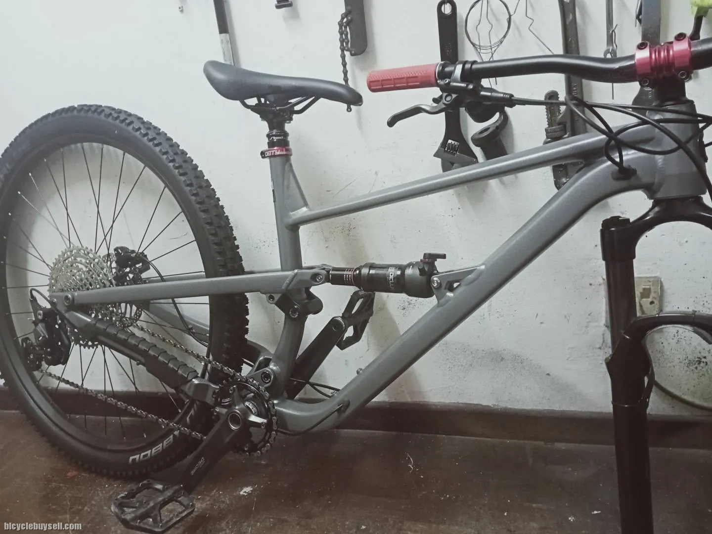BICYCLE PAINT WORKS- RM260
