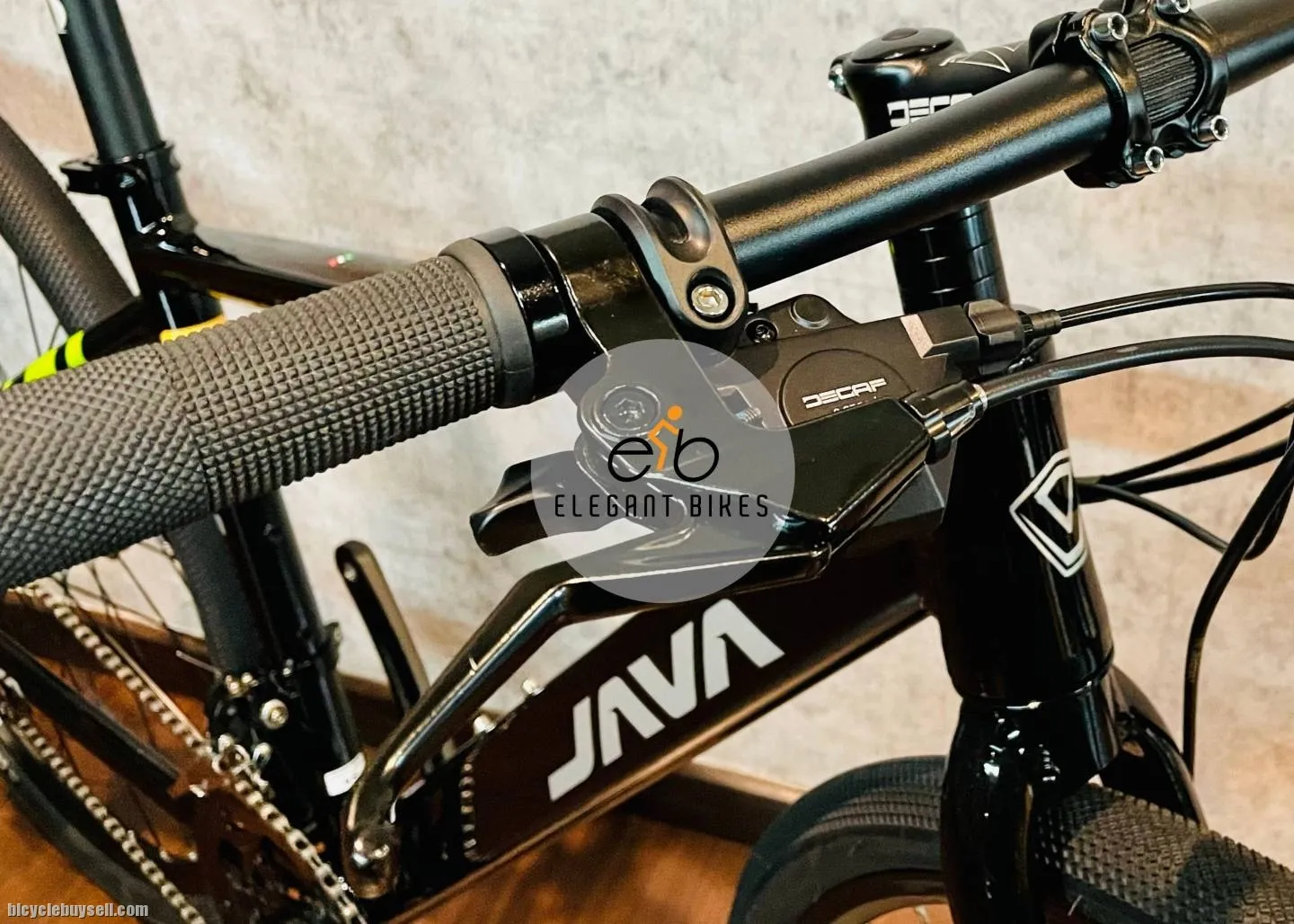 JAVA VELOCE HYBRID GRAVAL 18 SPEED 700X35C touring