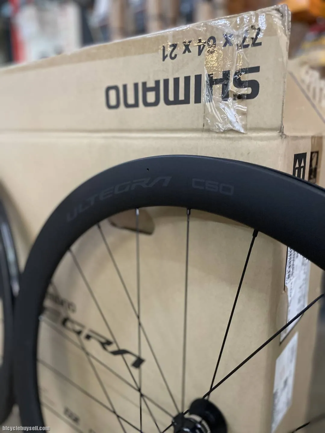 Shimano Ultegra 8100 wheelset 11 &amp; 12 speed compatible
