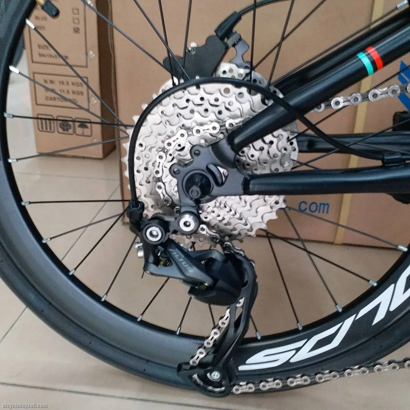 RALEIGH RACE FOLDING BIKE 20 451 9SPEED