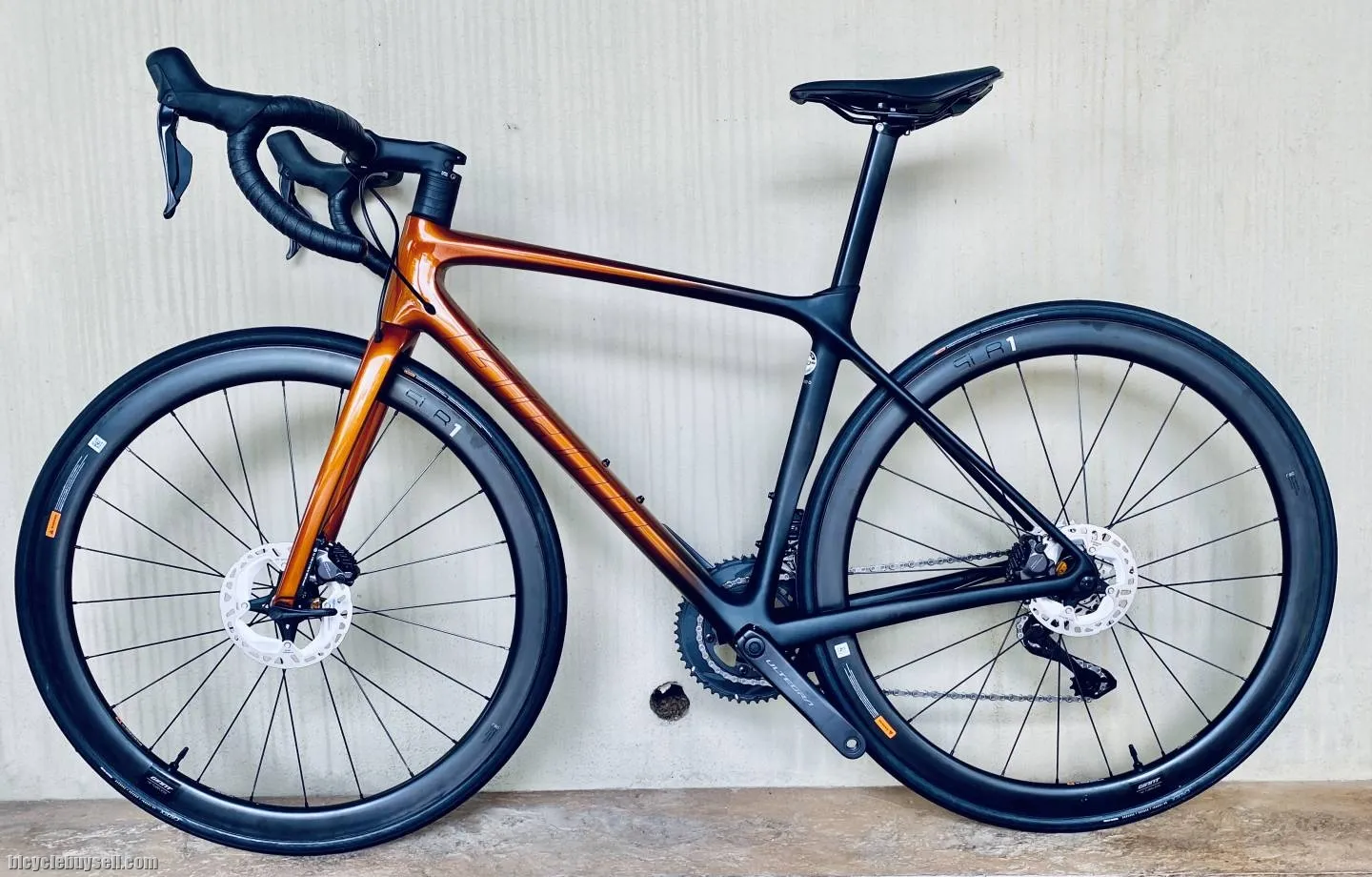 2022 GIANT TCR PRO 0 Di2 12 speed
