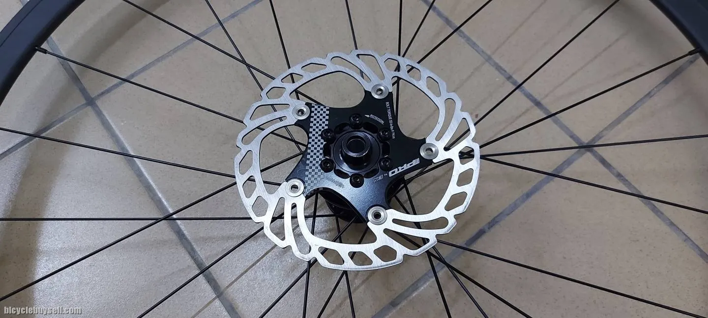 MACHINE 11 DB 30mm Aluminum Wheelset