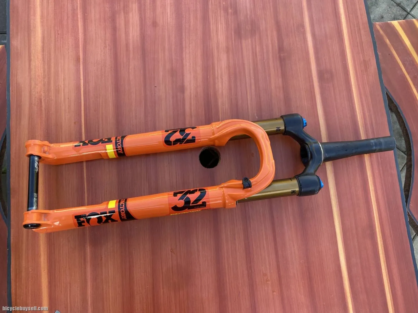 Fox 32 kashima coat sc 29