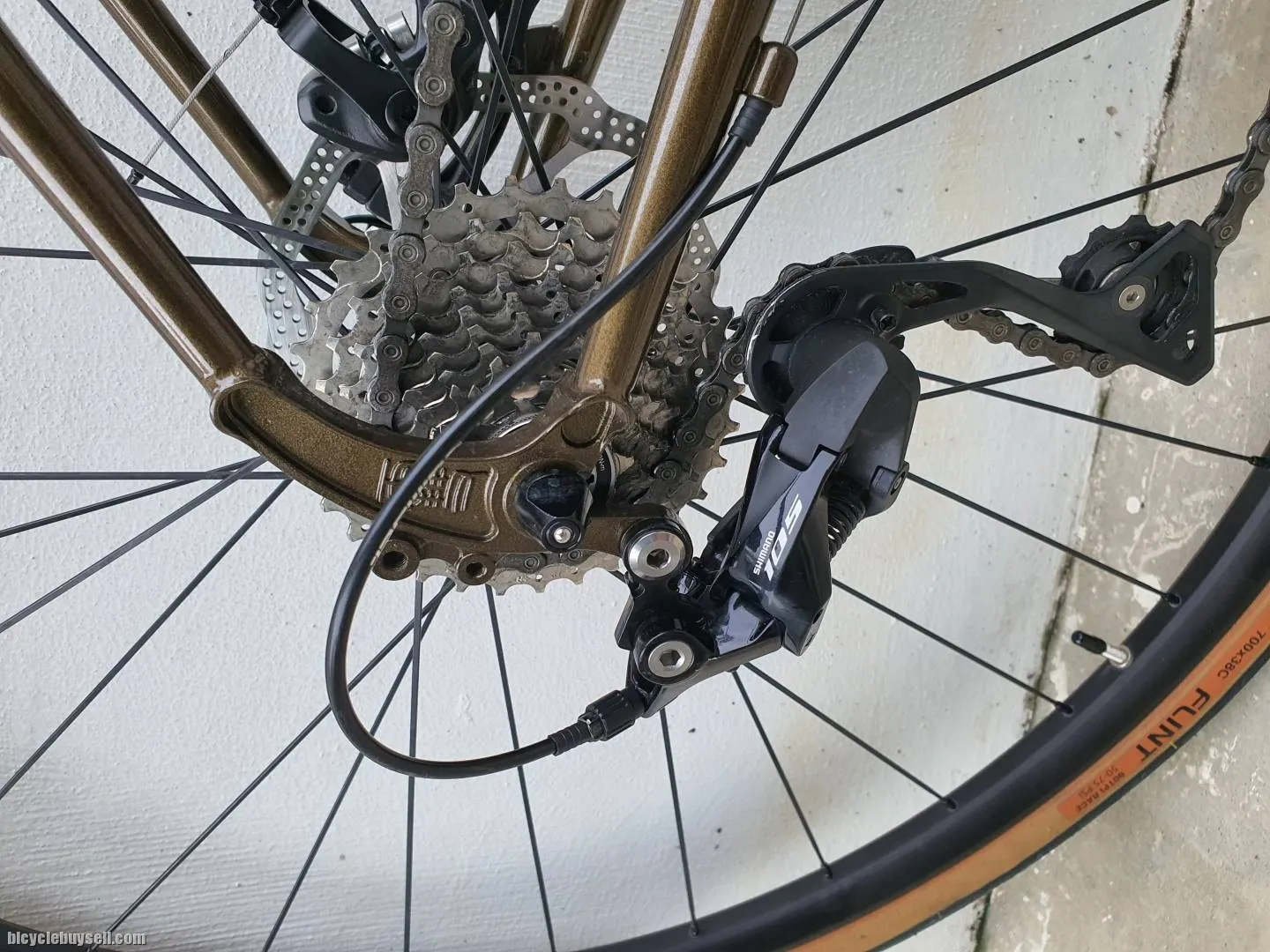 Gravel/Touring/Bike Packing/All Road Bike - Black Snow Pangaea Shimano 105 R7000 Disc