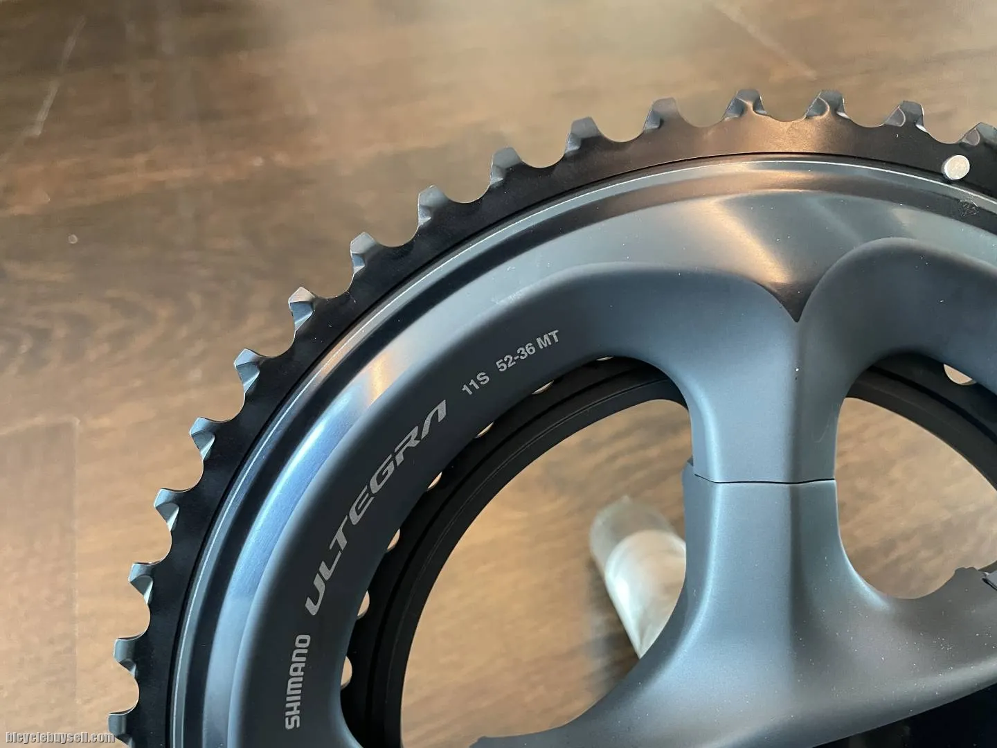 [SOLD] Shimano Ultegra R8000 52-36T NEW CRANKSET