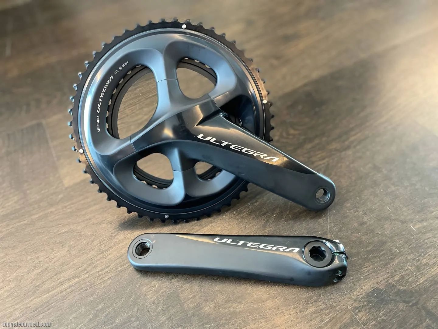 [SOLD] Shimano Ultegra R8000 52-36T NEW CRANKSET