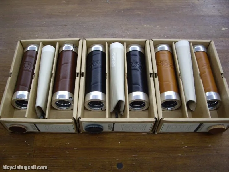 Brooks Slender Leather Grips 130mm call for best price