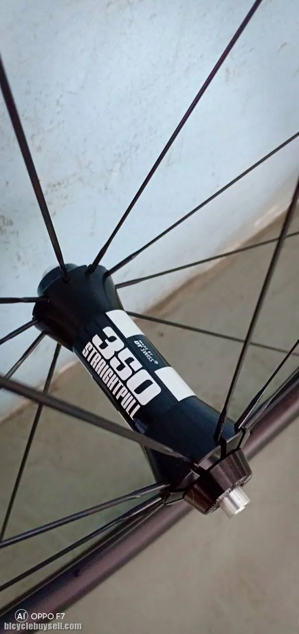 DT SWISS HUB CARBON WHEELSET