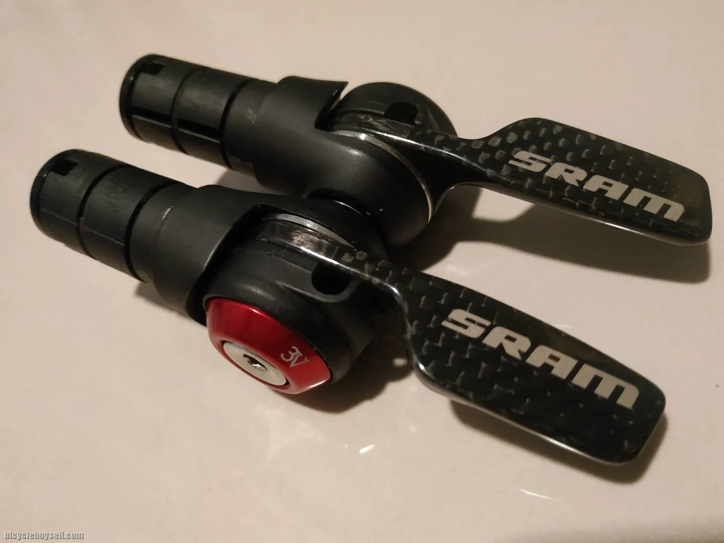 [SOLD] SRAM TT Carbon Shifter