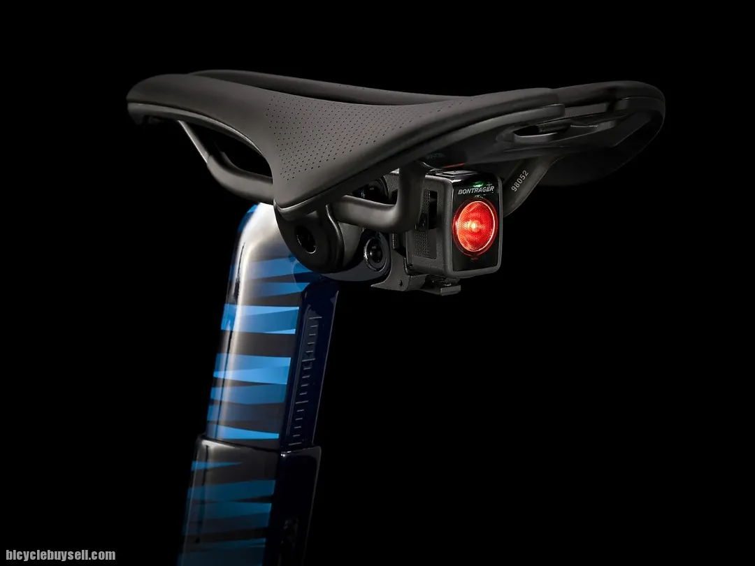 2022 TREK MADONE SLR DISC PROJECT ONE FRAME SET !