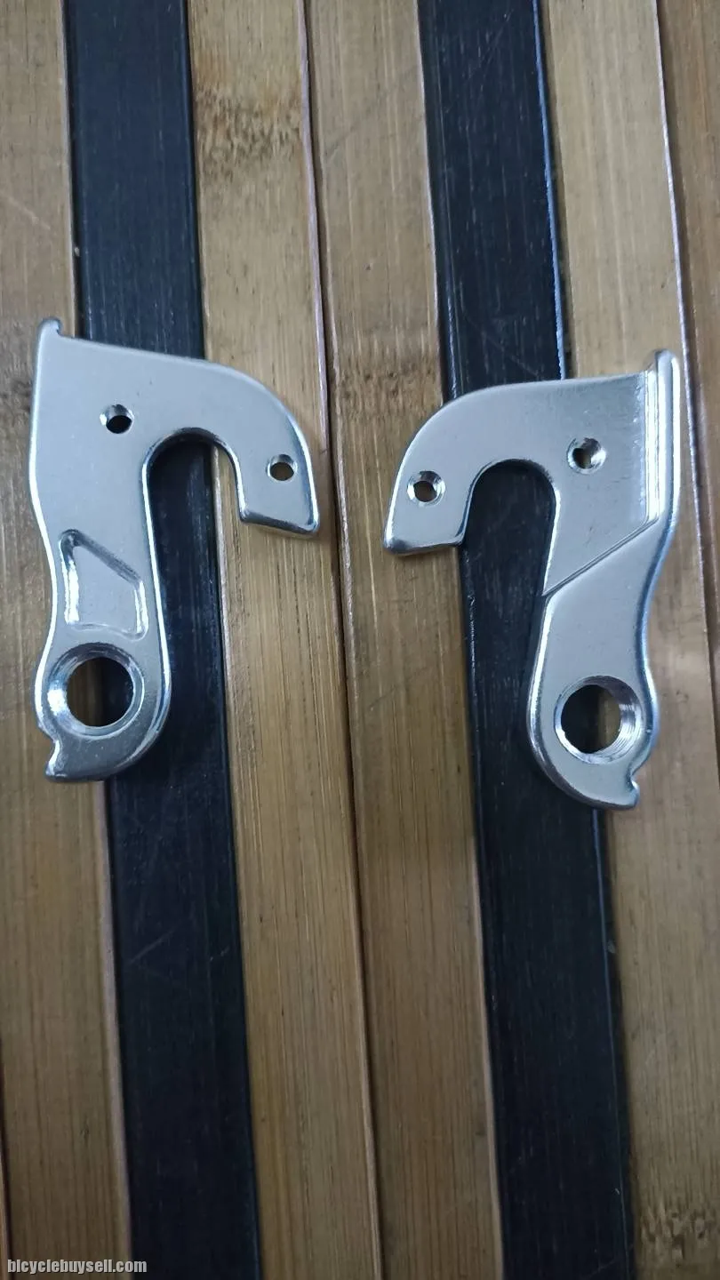 MOSSO MTB HANGER