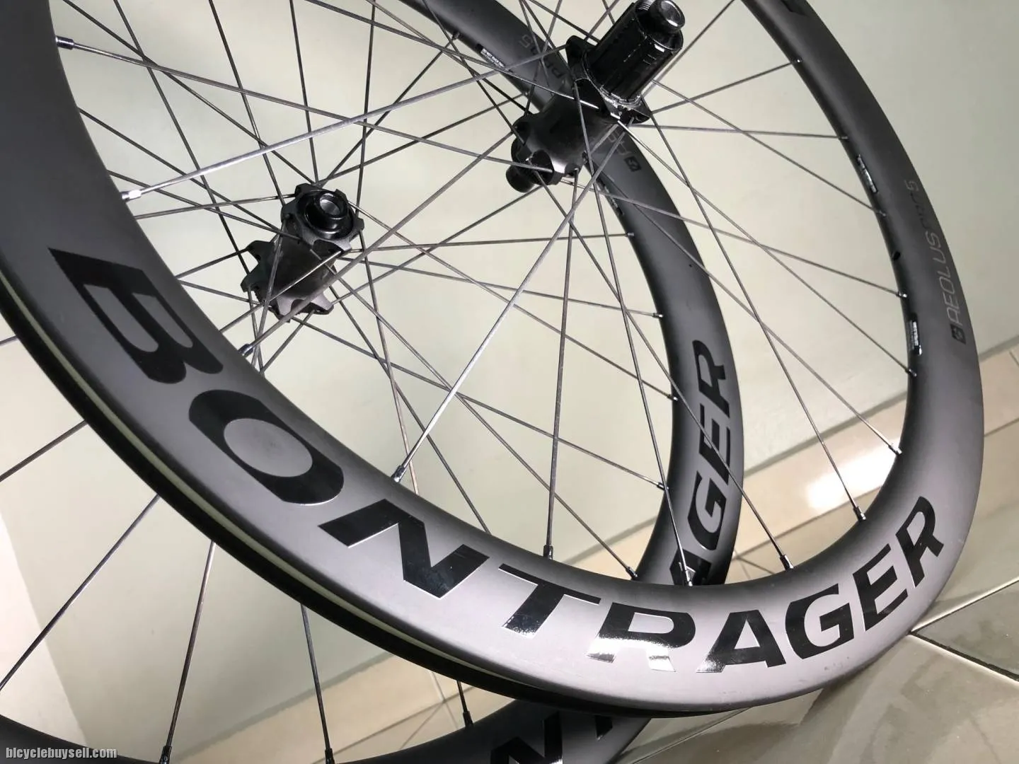 WTS used Bontrager Aeolus Pro 5 Disc Carbon 50mm Wheelset