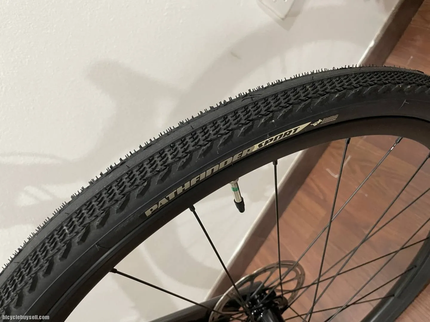Specialized Diverge Base Carbon Gravel Bike