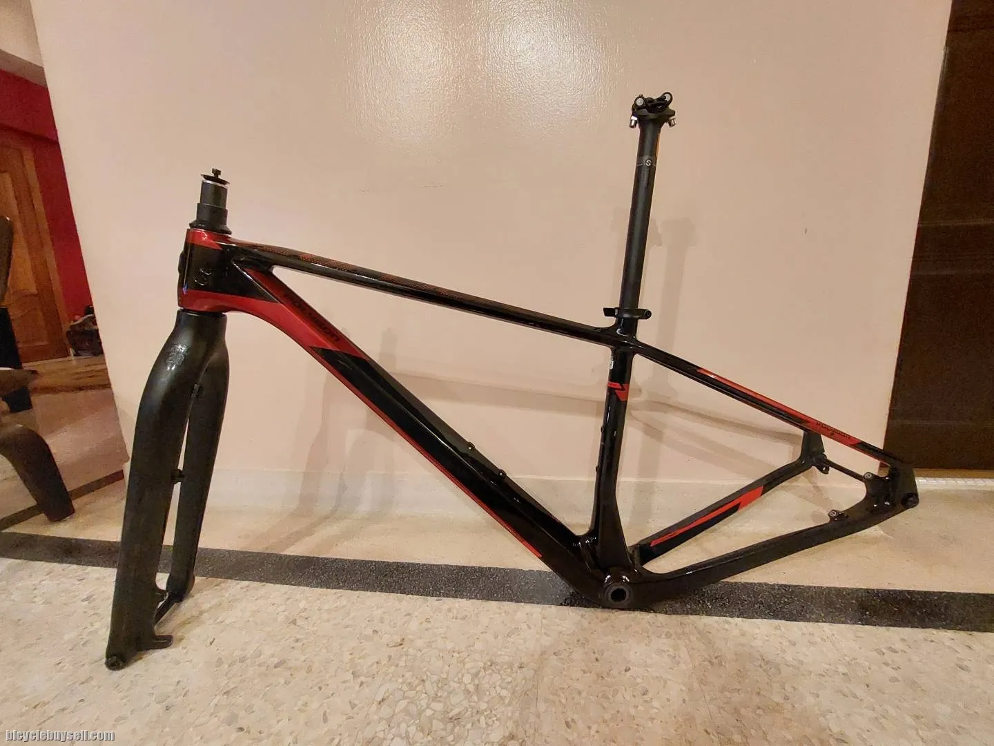 (SOLD) Polygon syncline c3 carbon