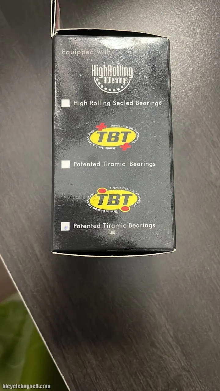 [New] Token Tiramic Bearing Bottom Bracket (BB386 PressFit) for Shimano