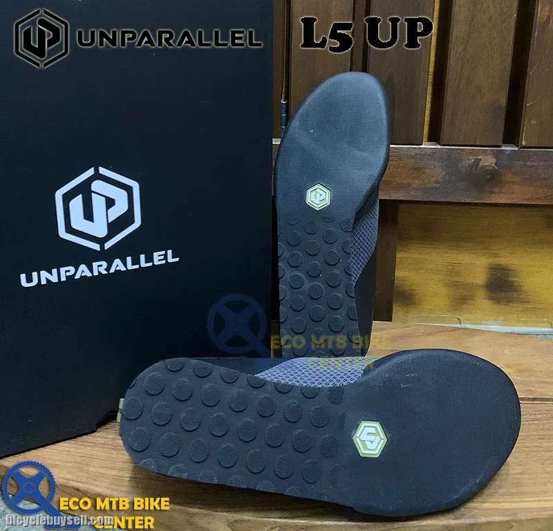 UNPARALLEL Climbing / Hiking Shoes L5 UP