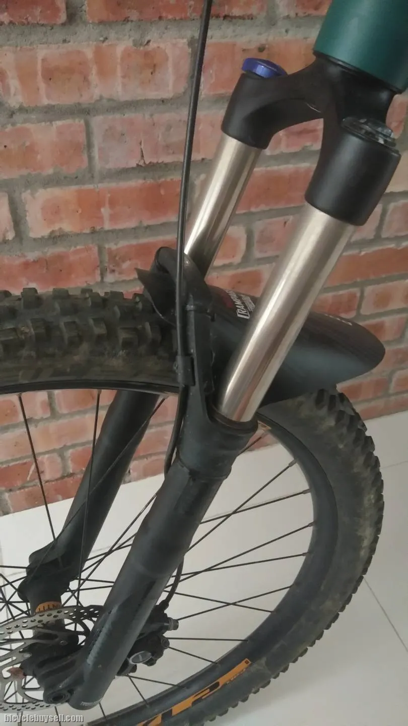 SOLD Polygon Siskiu T7 29" (M size) complete bike