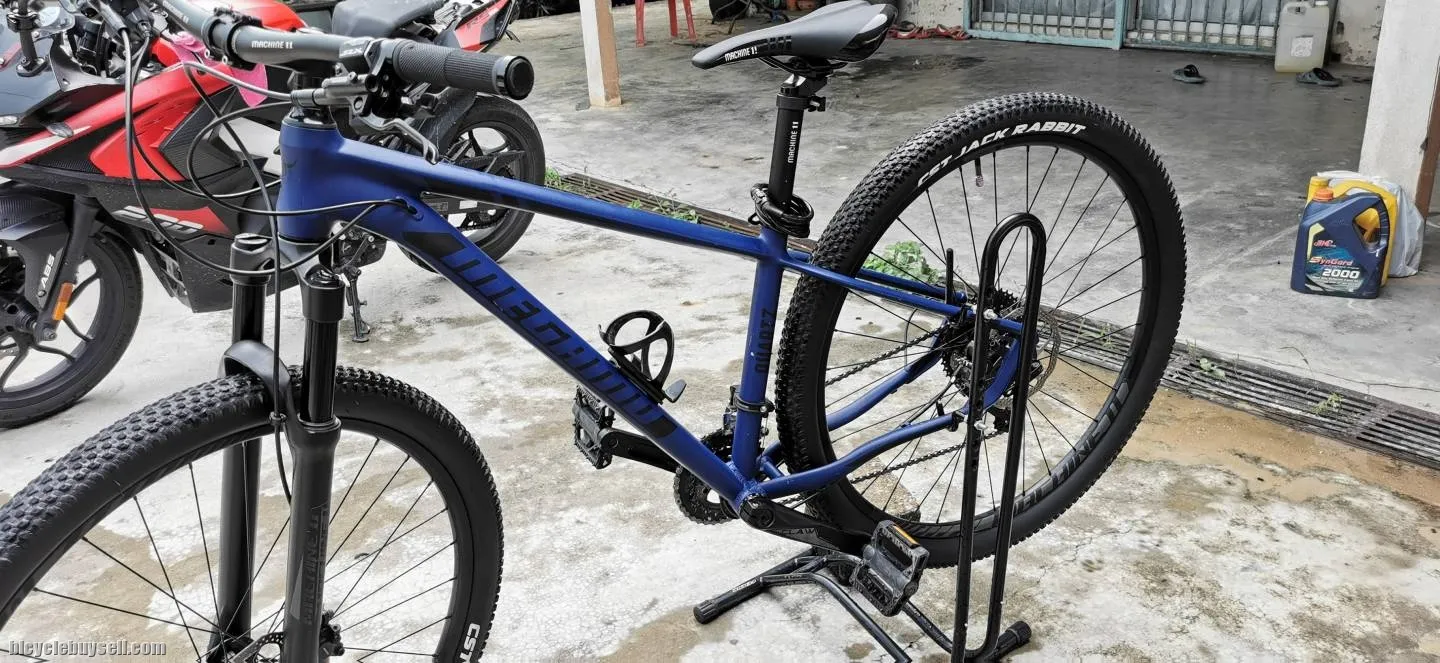 Megamo Quartz 29 SLX