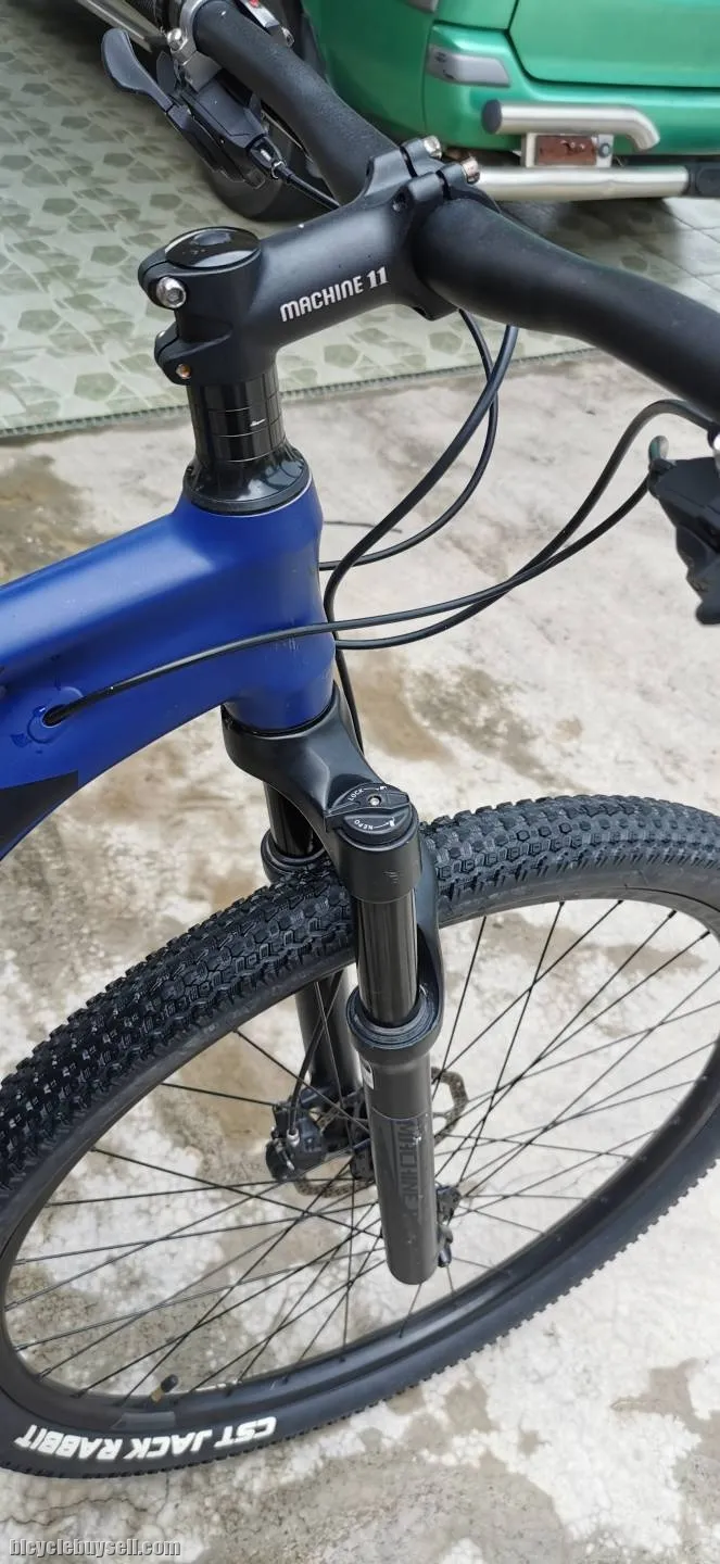 Megamo Quartz 29 SLX