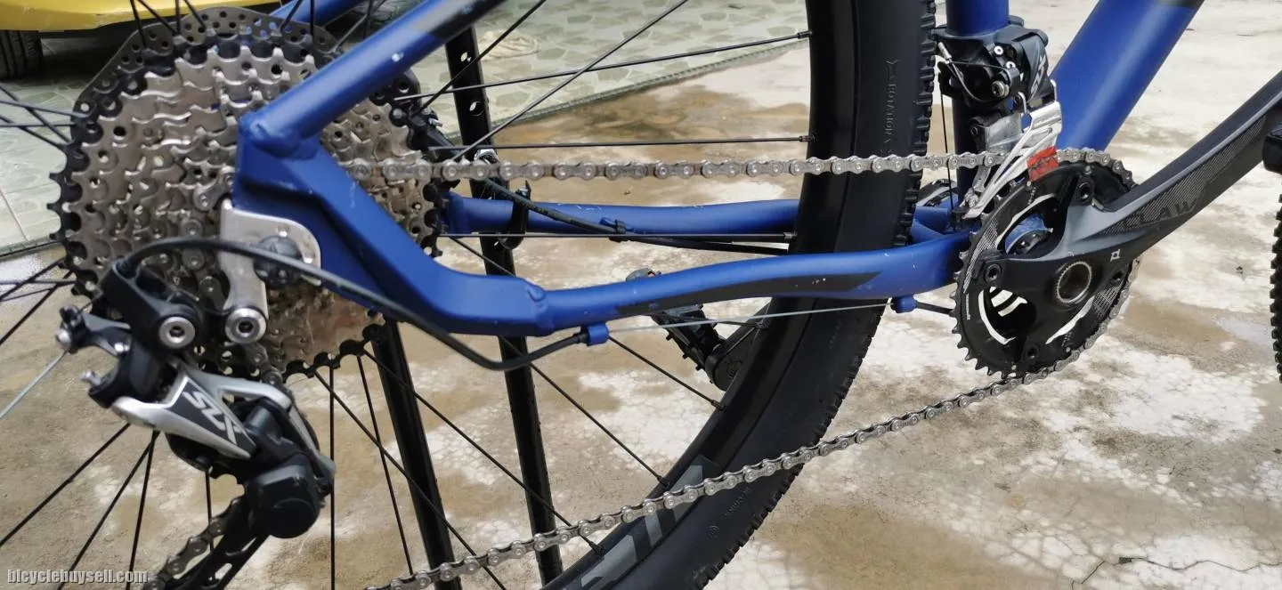Megamo Quartz 29 SLX