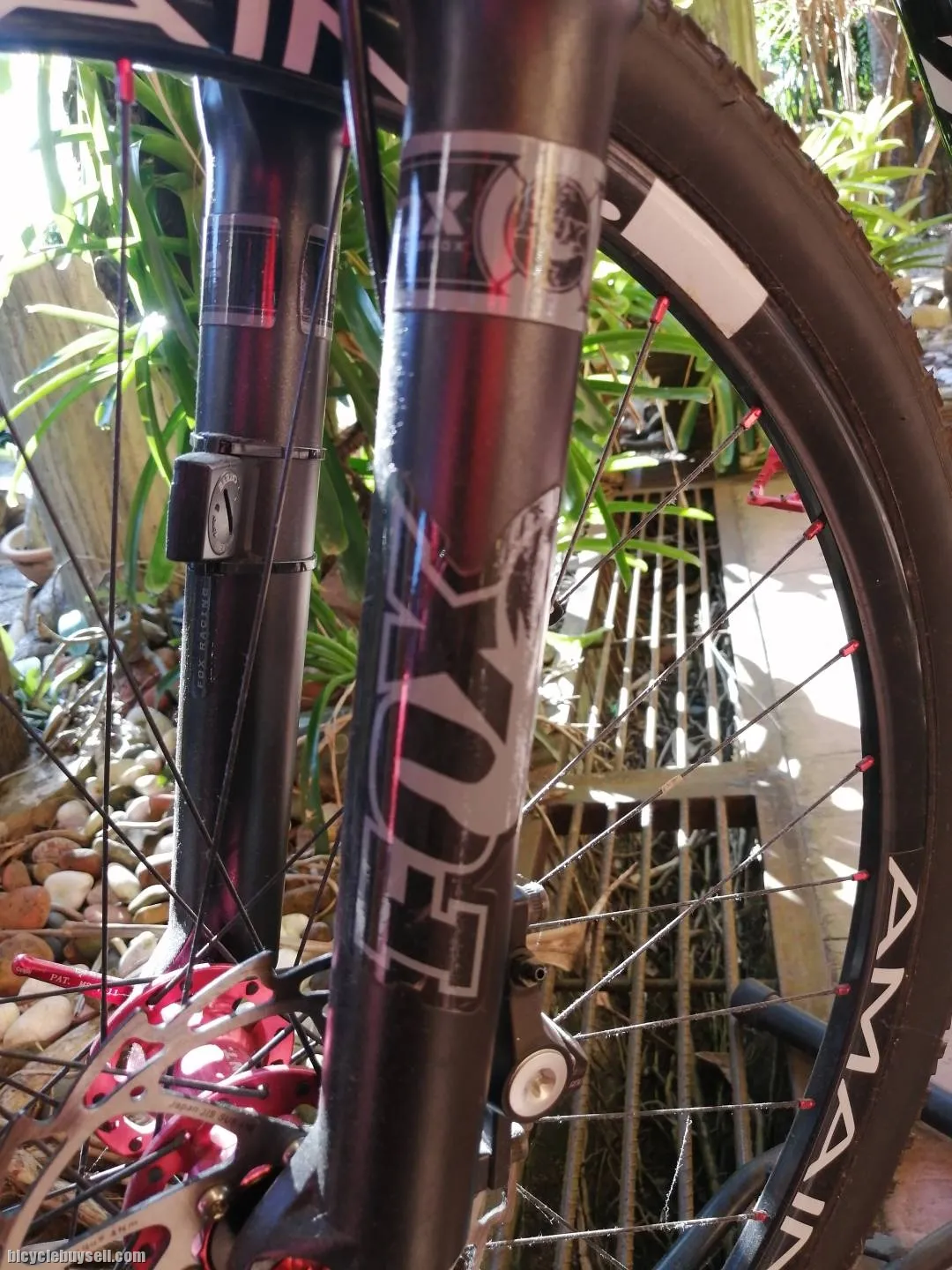 GIANT COMPOSITE XTC CARBON