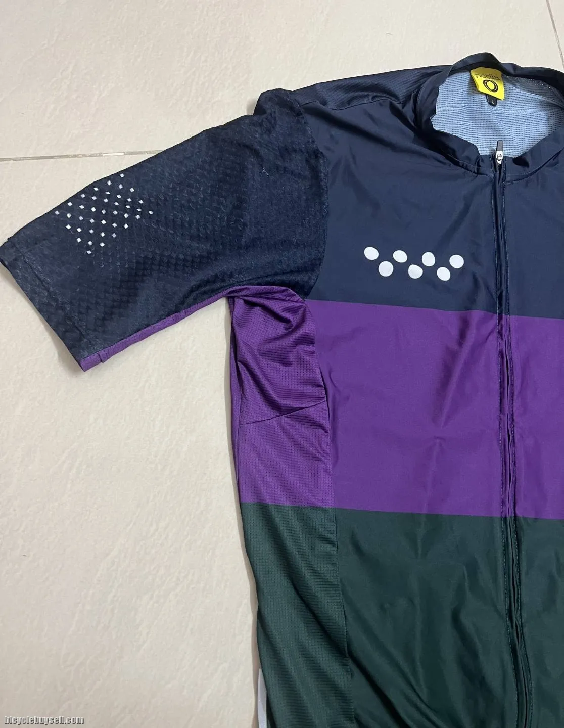 [SOLD] USED Pedla Jersey - size L