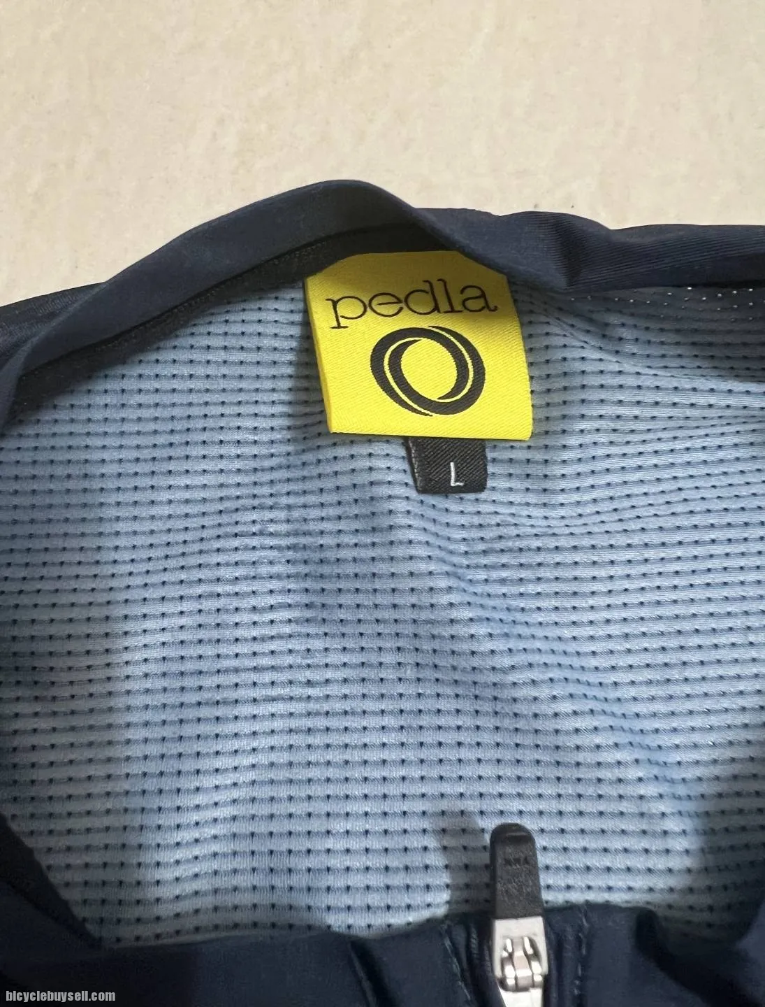 [SOLD] USED Pedla Jersey - size L