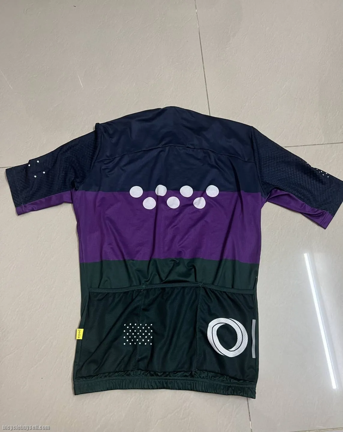 [SOLD] USED Pedla Jersey - size L