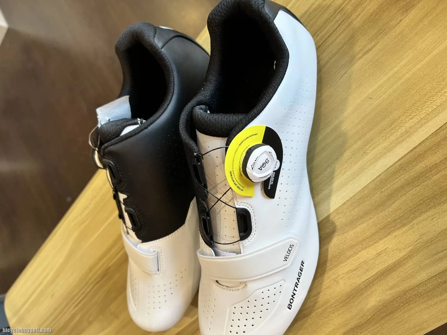 NEW : Bontrager Velocis Road Cycling Shoe