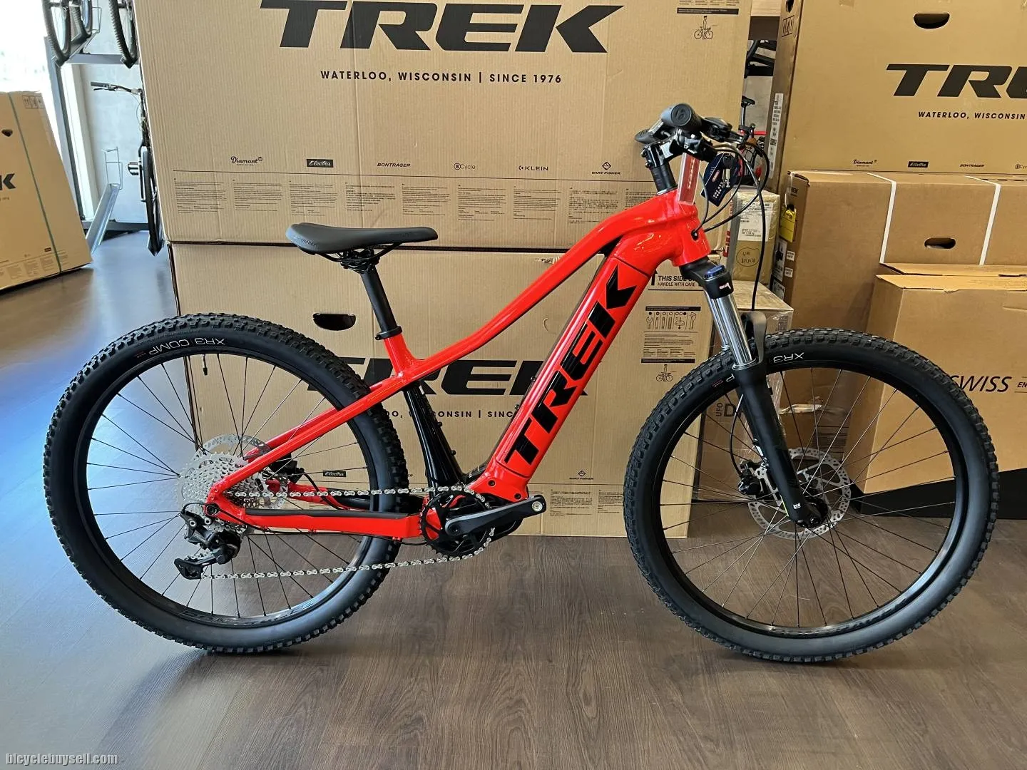 NEW : Trek Powerfly 4 2022 (E-BIKE)