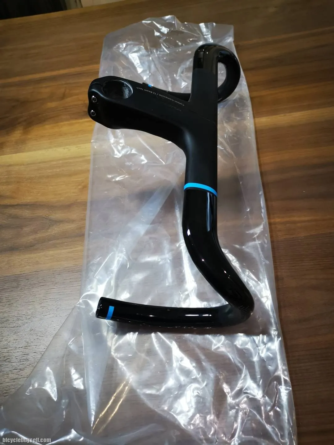 Giant Contact SLR integrated handlebar
