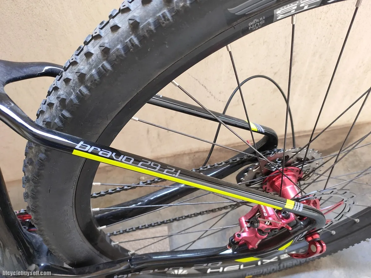 Full Carbon 29er Berria 2.1 Bravo 11Speed