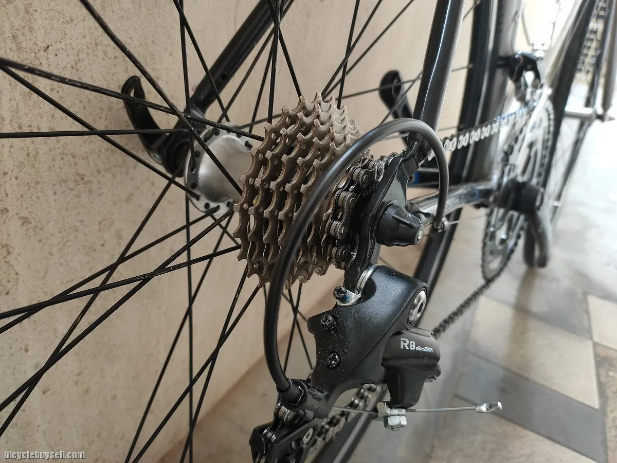 Beautiful Classic Steel Road Bike Missile Roast 700c