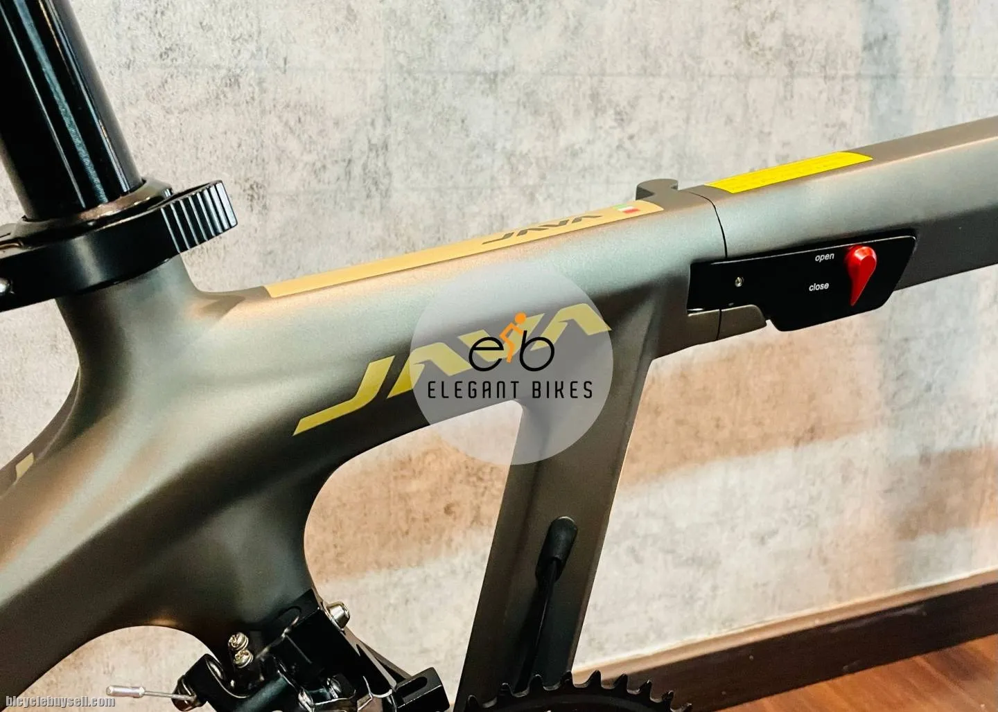 2023 JAVA ARIA CARBON 18SP SHIMANO ALTUS 18 SPEED