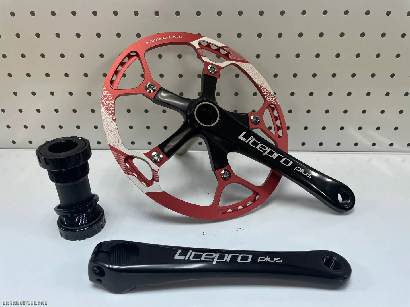 Litepro Oval hollowtech crankset